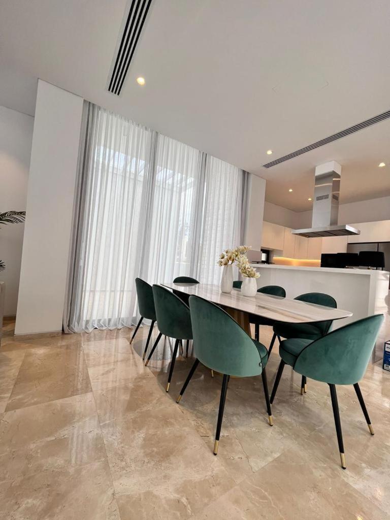 Soho Apartment *